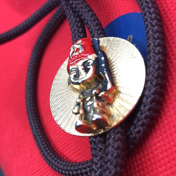 Unique 💗 RARE FOUND 💗 Bolo Tie Gold Plated - Picture 6 of 7